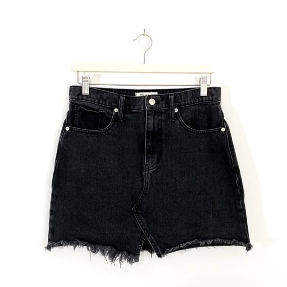 Madewell 28 Rigid A-Line Black Denim Jean‎ Skirt Frayed Hem